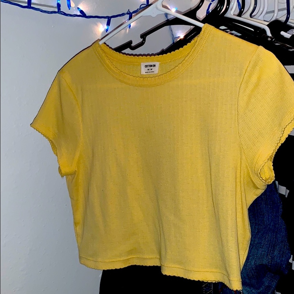 💛YELLOW CROP TOP T💛